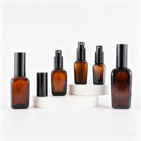Flacon pulvérisateur carré en verre ambré de 10/20/30/50/100 ml pour huiles essentielles et parfums, avec pompe pulvérisatrice noire pour huile capillaire