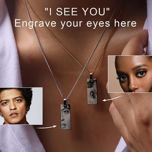 Collier Personnalisé avec Nom Gravé, Photos d'Yeux Géométriques, Longs Pendentifs en Acier Inoxydable <span class=keywords><strong>pour</strong></span> Femmes et Hommes - Product Image 2