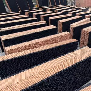 Panel de enfriamiento de panal de abeja de papel kraft a prueba de polvo para granjas ganaderas y entornos agrícolas sucios - Product Image 3