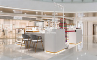 Kiosque à bijoux en métal doré sur mesure, comptoir vitrine verrouillable avec écran numérique pour la vente au détail en centre commercial