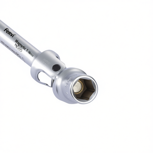 Llave en T magnética Fervi con punta hexagonal de 10 mm para trabajos de fijación de precisión - Product Image 2