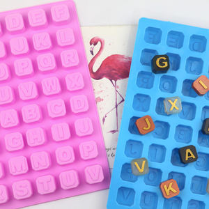 عينة مجانية من المصنع 48 تجويف شكل كلمة إنجليزية قالب راتنج السيليكون قالب شوكولاتة سيليكون صينية مكعبات ثلج مصنوعة يدويًا - Product Image 2