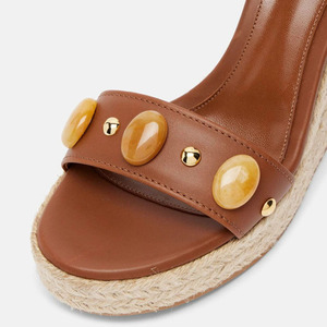 Sandales à talons compensés hauts pour femmes, style rétro, avec décorations en pierres, à brides croisées à la cheville et plateforme épaisse - Product Image 3