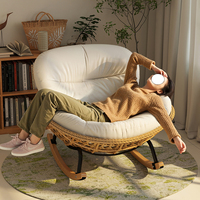 Fauteuil à bascule en rotin tressé d'extérieur, chaise balançoire élégante en tissu pour la maison, pour se détendre, fauteuil de salon moderne, canapé individuel