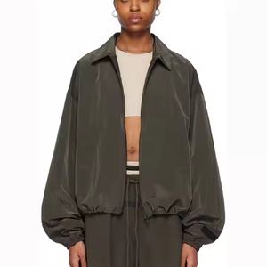 Veste de sport à bas prix, vente en gros, veste streetwear hip-hop, 100% nylon, fermeture éclair, veste courte surdimensionnée pour femmes - Product Image 1