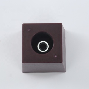 Patas de Repuesto para Muebles de Plástico PP Estilo Europeo, Precio Competitivo, para Sofá, Sala de Estar, Taller, Casa de Campo - Product Image 5