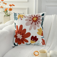 Housse de coussin moderne nordique en peluche florale, imprimée, style esthétique, pour canapé et chambre, décoration minimaliste et douce