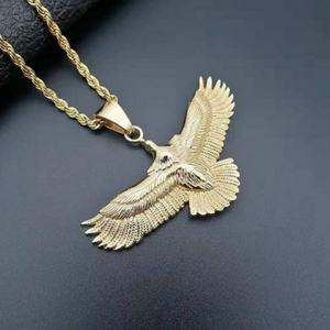 Collar Hipster Hawk para Hombre, Acero Inoxidable, Chapado en Oro Pulido, con Caja de Joyería, Colgante de Águila, Cadena 316L - Product Image 4