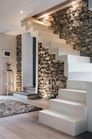 Escalier en bois flottant sur mesure de luxe, système d'escalier à monopoutre avec monte-escalier ouvert pour la maison