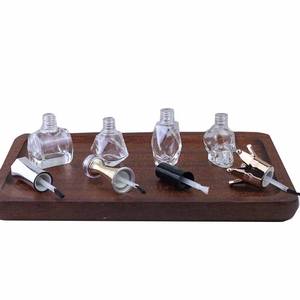 Flacon de vernis à ongles, accessoire pour manucure, crâne de cristal clair, squelette, en titanium, charbon noir, avec brosse (NG17), 8ml - Product Image 5