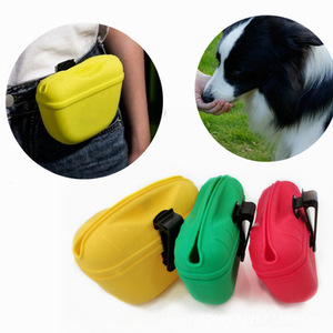 Sac à friandises pour chien personnalisé en silicone, promotionnel, le plus vendu, portable, pour l'entraînement des animaux de compagnie - Product Image 3
