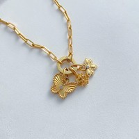 Bracelet à breloques en chaîne trombone eManco en acier inoxydable avec pendentifs lettre A, fleur, papillon, carré, cristal, numéro 7 et abeille