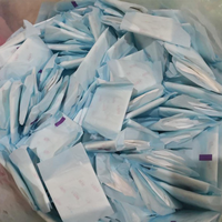 Bantalan sanitasi Label pribadi harga rendah pabrik untuk wanita bantalan menstruasi OEM serbet sanitasi kualitas Jepang