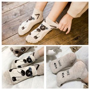 Calcetines de Tobillo Antideslizantes Desechables de Alta Calidad al por Mayor, Mezcla de Algodón, Jacquard, con Estampado Animal, para Mujer - Product Image 5