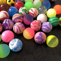Balles en caoutchouc élastiques, balles flottantes torsadées, machine à rebondir, loterie, boule de cristal, jouet en gros, jouet en caoutchouc pour enfants