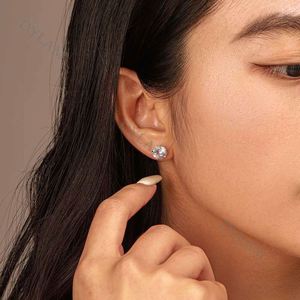 Pendientes de Plata de Ley 925 con Circonita Cúbica, Diseño de Lujo, Sin Pedido Mínimo, Joyería para Bodas - Product Image 5