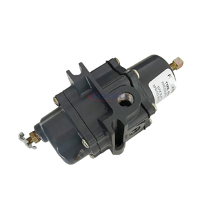 Nouveau régulateur de pression d'air compact et de haute précision avec filtre intégré 67CFR-225 en stock - Product Image 3