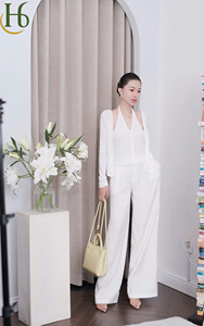 Pantalon décontracté plissé taille haute ample à jambes larges pour femme, en polyester et élasthanne, longueur totale, idéal pour l'été – Style Vietnamien - Product Image 5