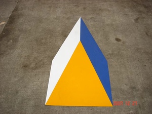 Solution durable de marquage routier thermoplastique préformé pour les projets de construction de routes, d'aéroports et de voies urbaines - Product Image 4