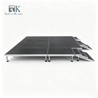 Scène modulaire robuste en aluminium pour événements, avec escaliers et garde-corps, pour mariages, concerts et autres événements