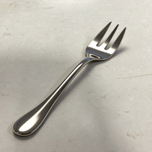 Tenedor de 3 puntas DF23 de acero inoxidable 304 para mariscos y frutas, con tres dientes, para uso diario, cubertería personalizada. - Product Image 1