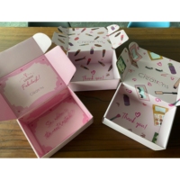 Boîte cadeau ondulée personnalisée, emballage de boîte postale en papier écologique avec Logo