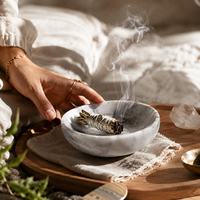 Support à encens en marbre naturel avec insert en laiton amovible pour bâtonnets d'encens, Palo Santo, sauge et décoration d'autel de yoga