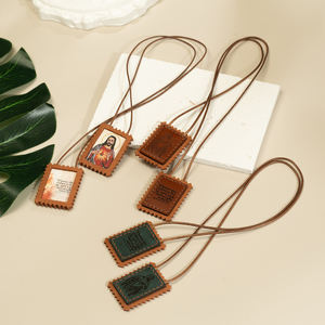 Giuceluck לוגו מותאם אישית שרשרת תליון ילדים בסגנון דתי של אותיות עור התנ "ך - Product Image 2