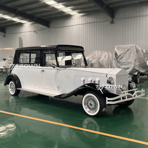 High Quality Luxury Classic Retro Vintage Cars Electric Buses Outdoor <b>Plastic</b> Sightseeing Vintage Classic Car - Product Image 6