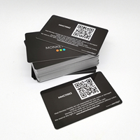 Tarjeta de membresía de lealtad de salón y club de belleza de plástico impresa personalizada con código QR o código de barras