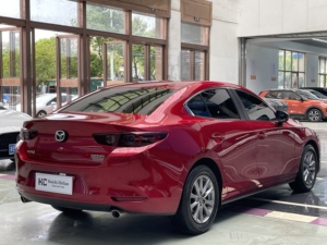 China <span class=keywords><strong>2023</strong></span> Autos Usados <span class=keywords><strong>Mazda</strong></span> <span class=keywords><strong>3</strong></span> Axela 2.0L 6AT Bajo Kilometraje Bien Mantenido Elegante Sedán Compacto para Exportación - Product Image 6
