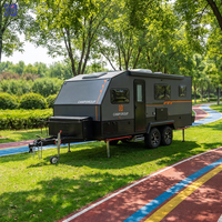 CAMPTRL Caravane familiale tout-terrain personnalisable en Australie avec lits superposés, énergie solaire, isolation hivernale