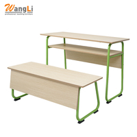 Ensemble moderne de bureau double et banc en bois avec pieds verts pour les cantines scolaires, les gymnases et les hôpitaux