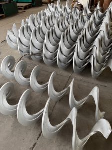 Lame d'œillet hélicoïdal sans tige en acier au manganèse galvanisé à chaud de 20 mm d'épaisseur - Product Image 5
