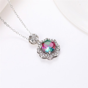 Elegante Collana con Ciondolo a Fiore per Donne, Gioiello Semplice e Chic per Uso Quotidiano - Product Image 6