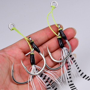 Nouveau 3/0 # -13/0 #   2 paires d'hameçons assistants pré-montés en acier à haute teneur en carbone avec jupe en silicone pour la pêche en mer à la traîne - Product Image 5