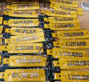 <b>Custom</b> Popular PU Leather Zinc Alloy Durable Car Keychain Personalized Cute DIY Name Letters Beads <b>Key</b> <b>Ring</b> Bag Accessories - Product Image 2