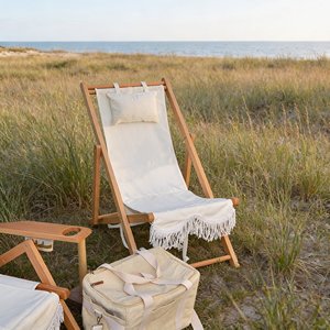 Conjunto de Sombrilla Bohemia de Grado Comercial, Silla de Madera de Teca y Gazebo con Flecos para Resorts de Alta Gama y Propiedades Costeras - Product Image 4