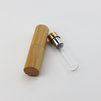 Flacon de parfum écologique en bambou avec vaporisateur de 8 ml et 10 ml, mini vaporisateur de parfum portable rechargeable