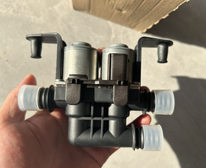 Válvula <span class=keywords><strong>de</strong></span> agua <span class=keywords><strong>de</strong></span> aire caliente <span class=keywords><strong>BOSC</strong></span> Original nueva para BMW E70 E53 E71 X6 X5 64116910544 piezas automotrices Válvula <span class=keywords><strong>de</strong></span> Control <span class=keywords><strong>de</strong></span> calentador <span class=keywords><strong>de</strong></span> acero - Product Image 4