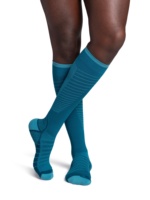 Chaussettes de compression sportives montantes personnalisées pour femmes, anti-humidité, antidérapantes, pour la course et le voyage, vente en gros