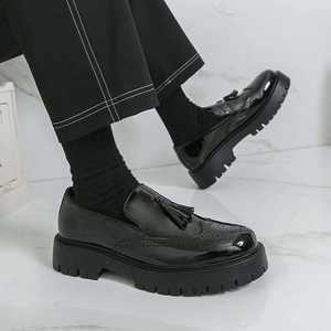 Nouvelles Chaussures Habillées Décontractées pour Hommes Modèle 2026 – Mocassins et Richelieu Tendance en Cuir Brillant à Talon Haut et Dessus Souple - Product Image 5