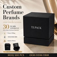 Boîte à parfum rigide noire avec logo doré et plateau intégré, boîte rigide personnalisée pour la présentation de parfums de luxe