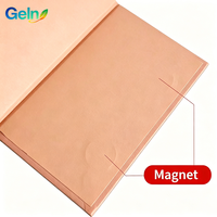 Boîte cadeau rigide pliable avec fermeture magnétique, logo personnalisé, insert en satin, laminage brillant, gaufrage pour emballage cadeau