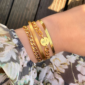 Bijoux personnalisés sans ternissement, grosse déclaration de femme, chaîne cubaine en acier inoxydable, disque gravé, lien de <span class=keywords><strong>gourmette</strong></span> <span class=keywords><strong>initiale</strong></span>, Bracelet - Product Image 5