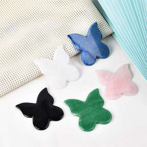 Populaire papillon forme visage soins <span class=keywords><strong>de</strong></span> la peau Rose Quartz Guasha outil <span class=keywords><strong>de</strong></span> Massage Logo personnalisé visage serrer Anti-âge Jade Gua Sha <span class=keywords><strong>pierre</strong></span> - Product Image 1