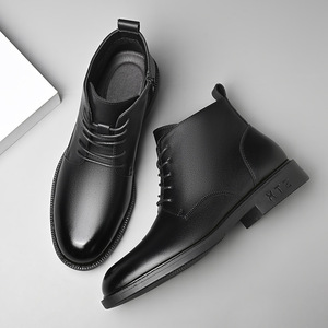 Bottes Chelsea pour hommes en cuir véritable, bout rond, doublure en peluche, semelle en caoutchouc isolante, chaudes pour l'hiver, tendance - Product Image 4
