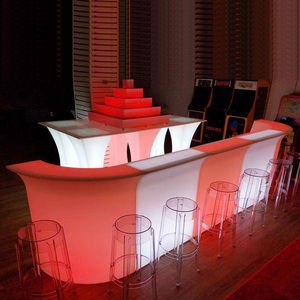 Beleuchtete LED Mobile Lounge Bar Theke für den Außenbereich (BC110) - Product Image 2