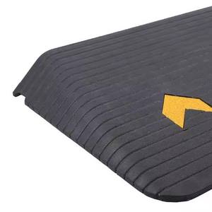 الجملة الثقيلة الصفراء رأس الطائرة خطوات المطاط كبح وسادة المنحدر لمنحدر رصف حاجز الباب لوقوف السيارات المنزلية - Product Image 2