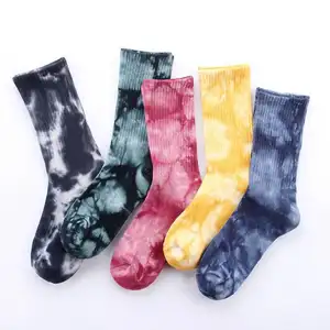 Tất Nghệ Thuật Thể Thao Cotton Hữu Cơ Mới Lạ Maple Leaf Tie Nhuộm Thể Thao Meias Phụ Nữ Đàn Ông Unisex Hip Hop Ống Màu Xanh Phi Hành Đoàn Tie Nhuộm Vớ